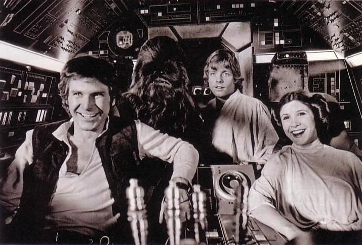 http://i22.photobucket.com/albums/b302/Ripplin/1-star-wars-candid.jpg