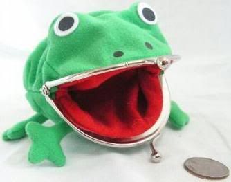 http://i22.photobucket.com/albums/b302/Ripplin/frogpurse.jpg
