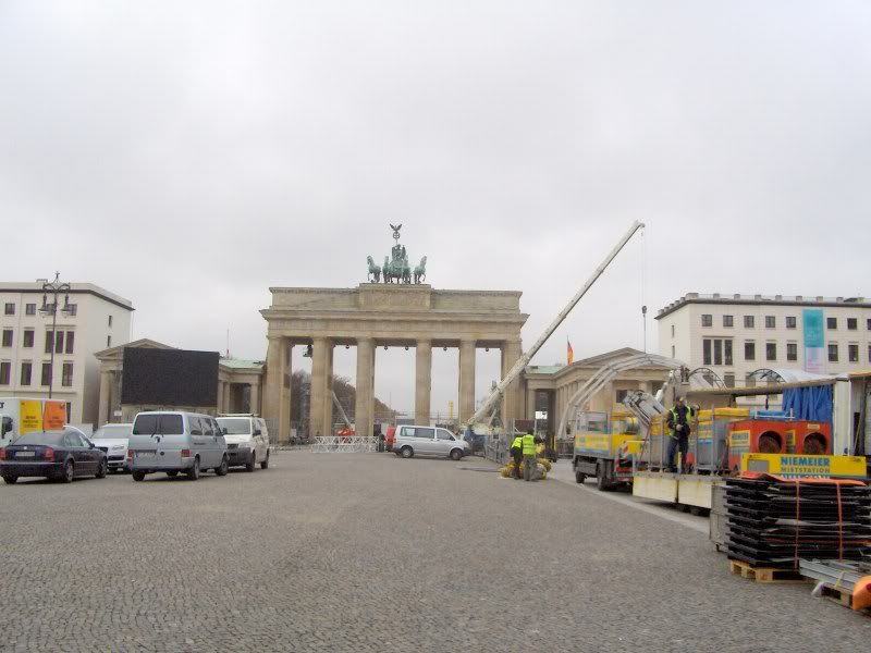 BrandenburgGate.jpg