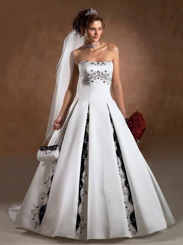 Fit Black and White Wedding Gown