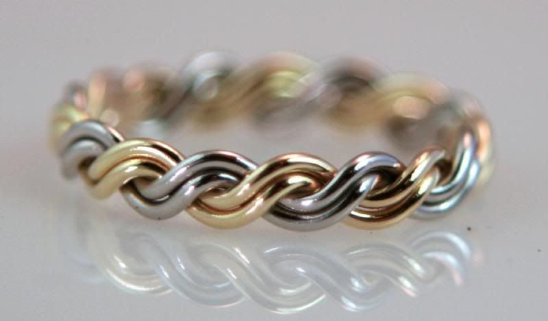 Sparkly eye candy found at thefacetlounge.com!