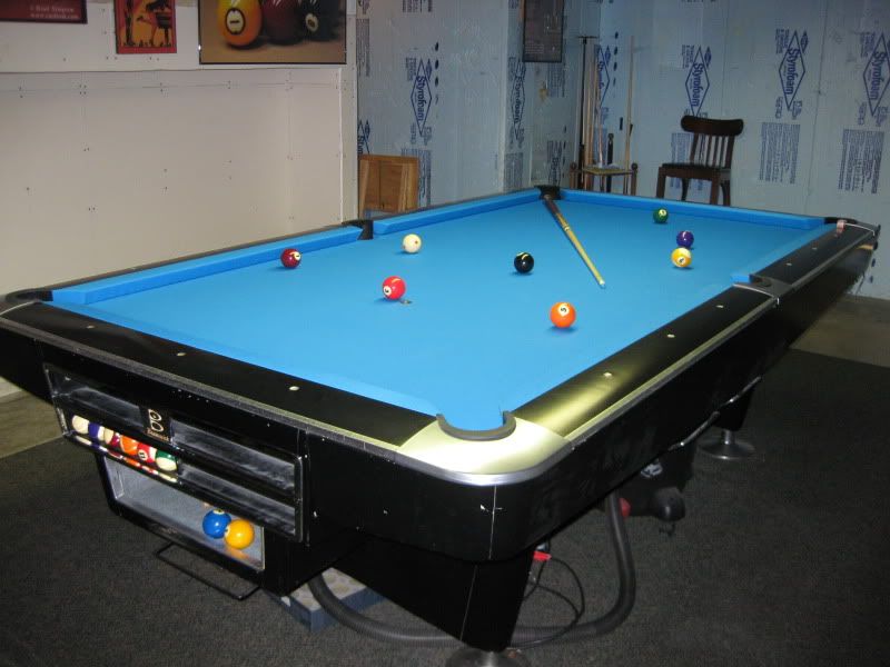 pooltablepics004.jpg