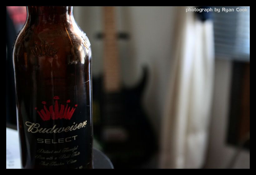 IMAGE: http://i22.photobucket.com/albums/b309/attakreload/budselect.jpg