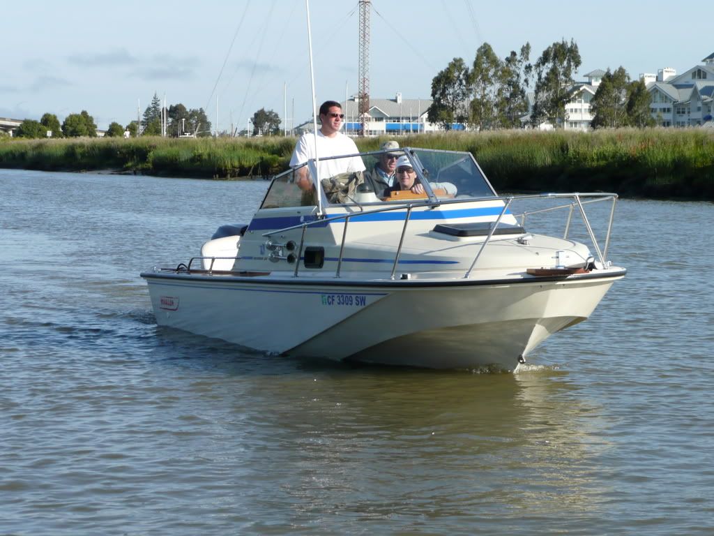 X-rated Whaler gathering, with photos - Moderated Discussion Areas