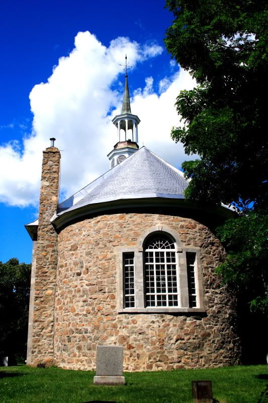 IMAGE: http://i22.photobucket.com/albums/b313/SRT101/Churches/IMG_3119.jpg