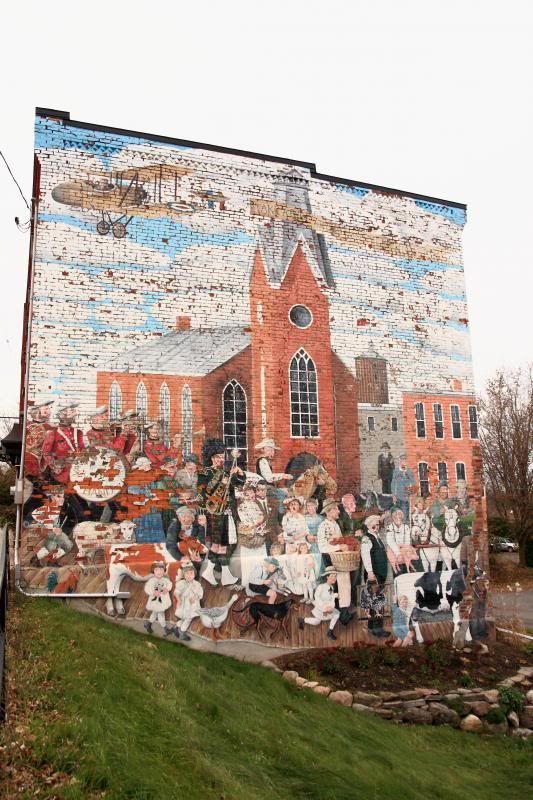 IMAGE: http://i22.photobucket.com/albums/b313/SRT101/IMG_2793-1_zps62714ff0.jpg