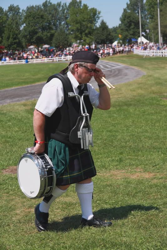 IMAGE: http://i22.photobucket.com/albums/b313/SRT101/IMG_6716-1.jpg