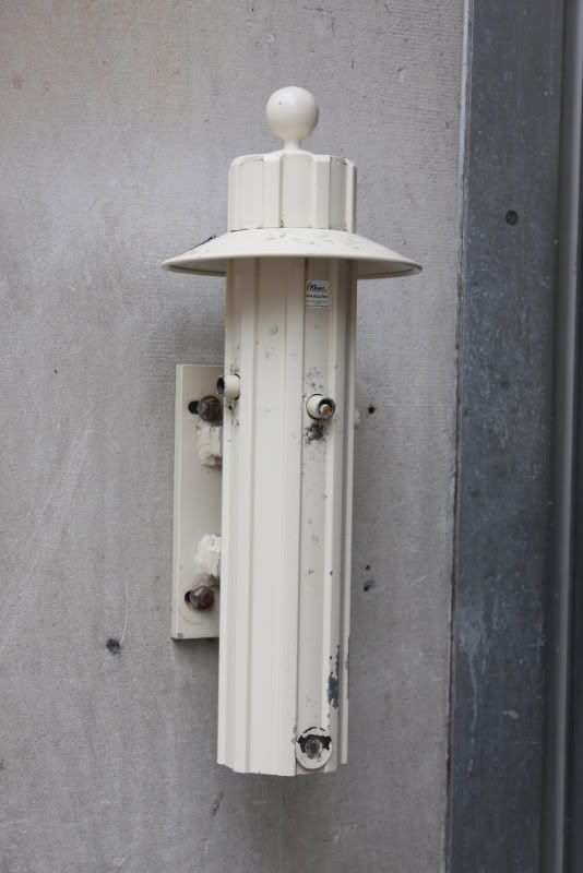 IMAGE: http://i22.photobucket.com/albums/b313/SRT101/IMG_6959.jpg