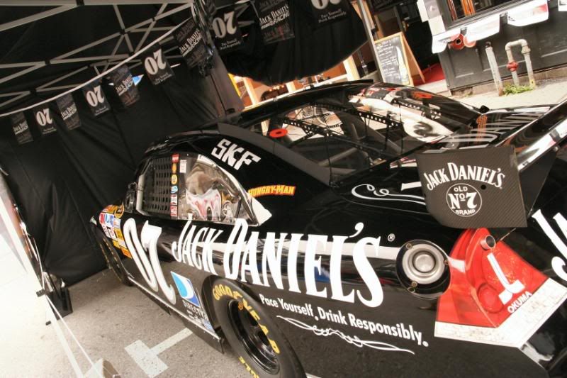 IMAGE: http://i22.photobucket.com/albums/b313/SRT101/NASCAR%202008/IMG_8657.jpg