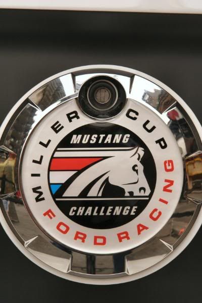 IMAGE: http://i22.photobucket.com/albums/b313/SRT101/NASCAR%202008/IMG_8658.jpg