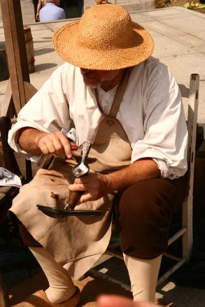 IMAGE: http://i22.photobucket.com/albums/b313/SRT101/Public%20Market/2008/IMG_8889.jpg