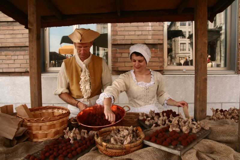 IMAGE: http://i22.photobucket.com/albums/b313/SRT101/Public%20Market/2008/IMG_8893.jpg