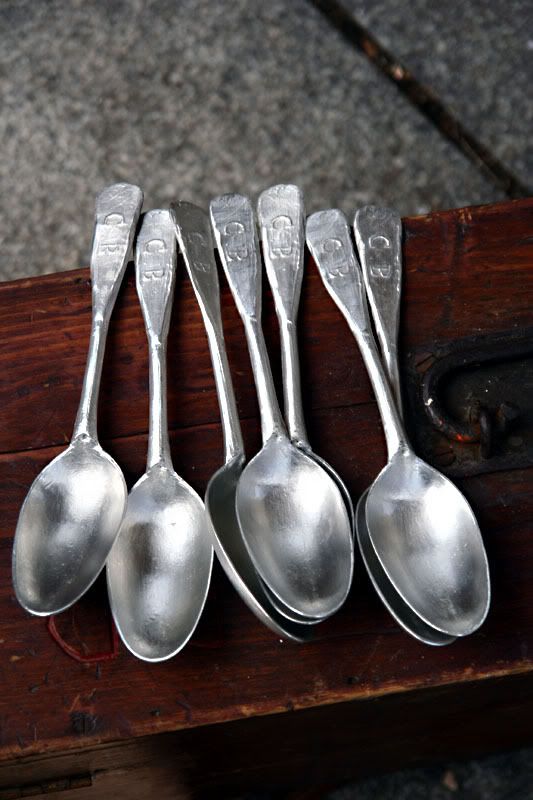 IMAGE: http://i22.photobucket.com/albums/b313/SRT101/Public%20Market/IMG_6252.jpg