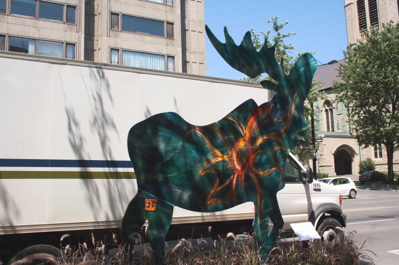 IMAGE: http://i22.photobucket.com/albums/b313/SRT101/Street%20Art/Moose01.jpg