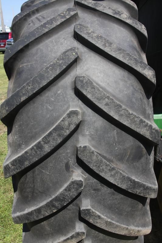 IMAGE: http://i22.photobucket.com/albums/b313/SRT101/Weekly%20Shots/IMG_3780-1_zps8312fafd.jpg