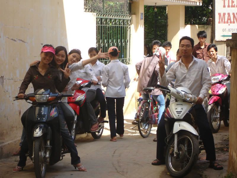 Photo Sharing and Video Hosting at Photobucket