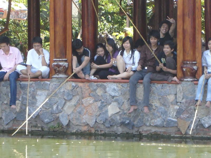 Photo Sharing and Video Hosting at Photobucket