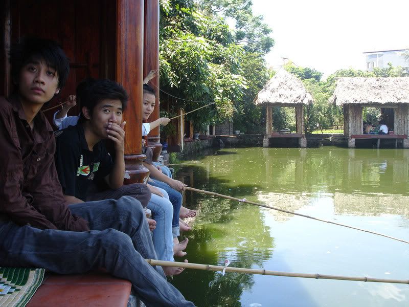 Photo Sharing and Video Hosting at Photobucket