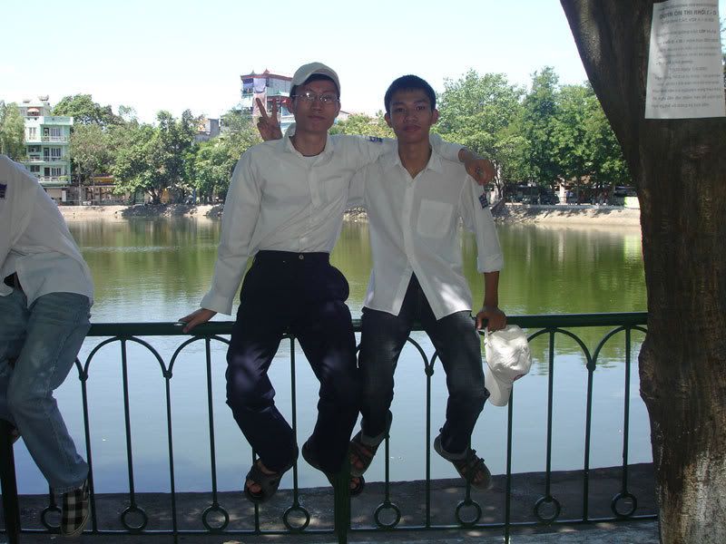 Photo Sharing and Video Hosting at Photobucket