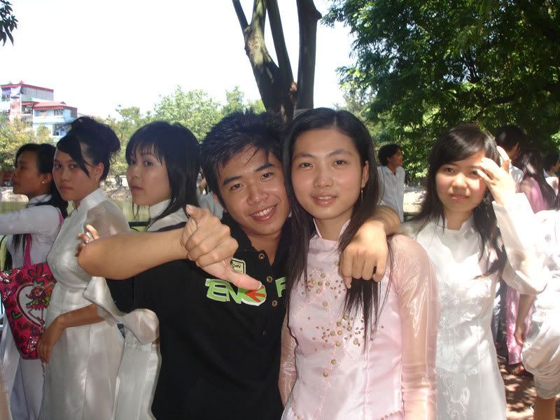 Photo Sharing and Video Hosting at Photobucket