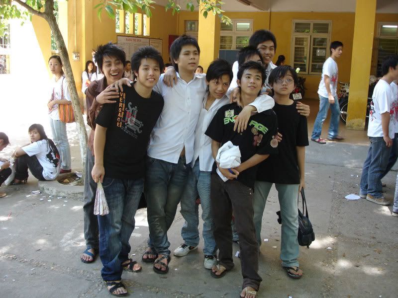 Photo Sharing and Video Hosting at Photobucket