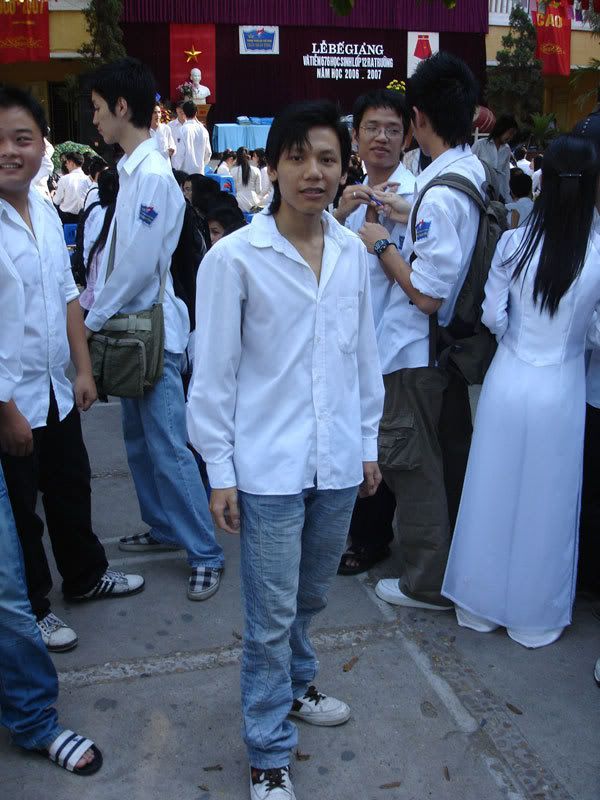 Photo Sharing and Video Hosting at Photobucket