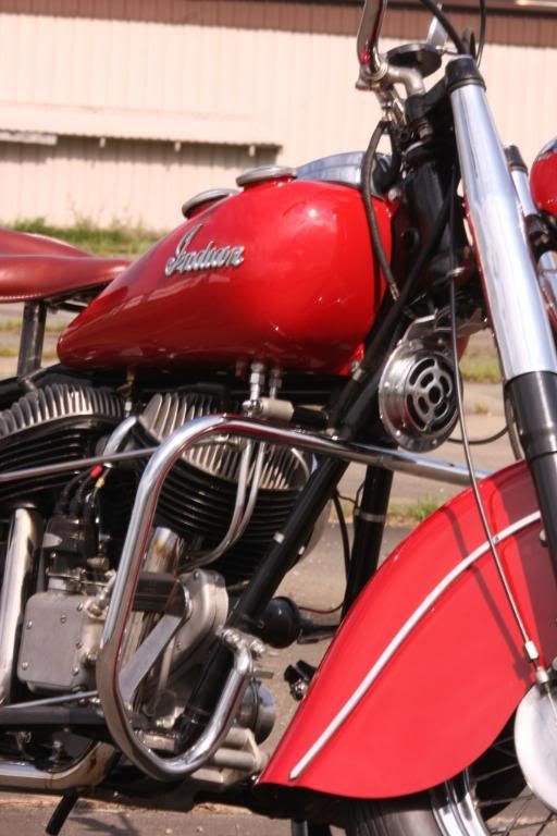 IMAGE: http://i22.photobucket.com/albums/b314/1953roadmaster/53%20Chief%202/IMG_5788.jpg