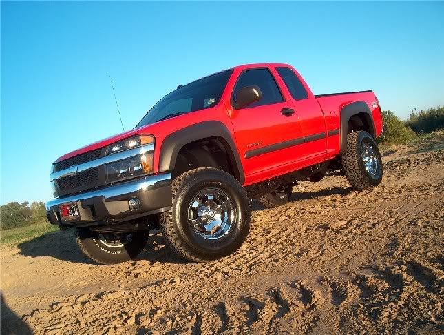 285/75R16 Tires with 16" Predators or Stock w/32x11.5s | Chevy Colorado 285 75r16 On Stock Chevy Rims
