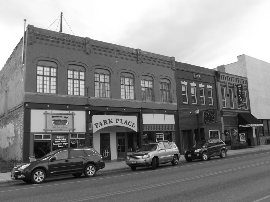 Livingston_NK12_zps6a744f5c.jpg