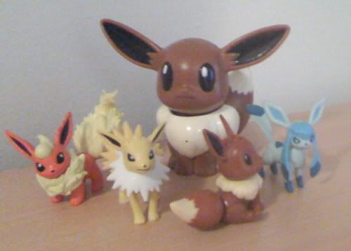 eevee figure