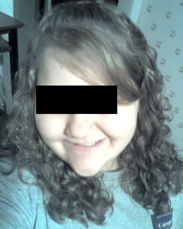 Scrunching For Very Straight Hair Beauty Fashion Hamster