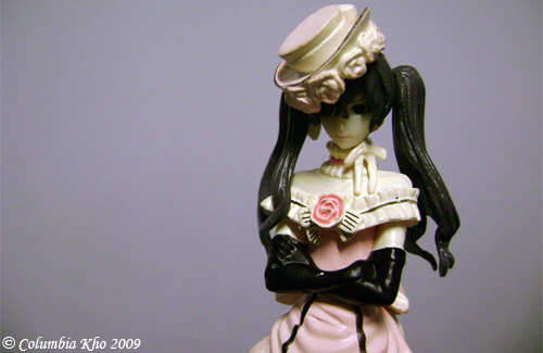 kuroshitsuji black butler gashapon pvc - ciel phantomhive (girl version) close up shot