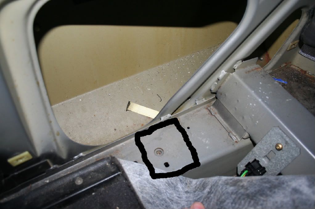 Need pic of Seat belt mounting!! Saab Link Forums