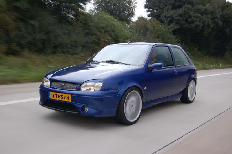 [img width=800 height=532]http://i22.photobucket.com/albums/b329/cos4x4/dsc_0859a.jpg[/img]