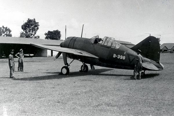 Brewster%20B-398%20Semplak%200741_zps7jw