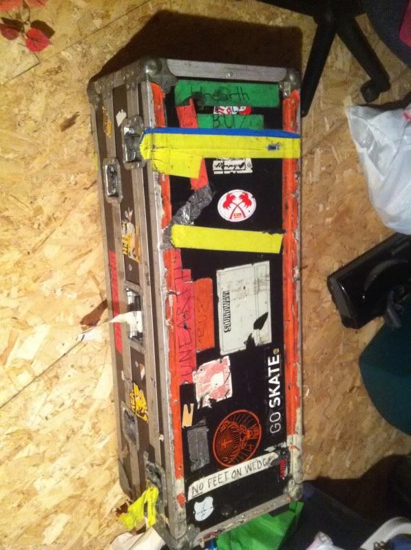 GATOR DOUBLE GUITAR ATA FLIGHT CASE Amps Harmony Central