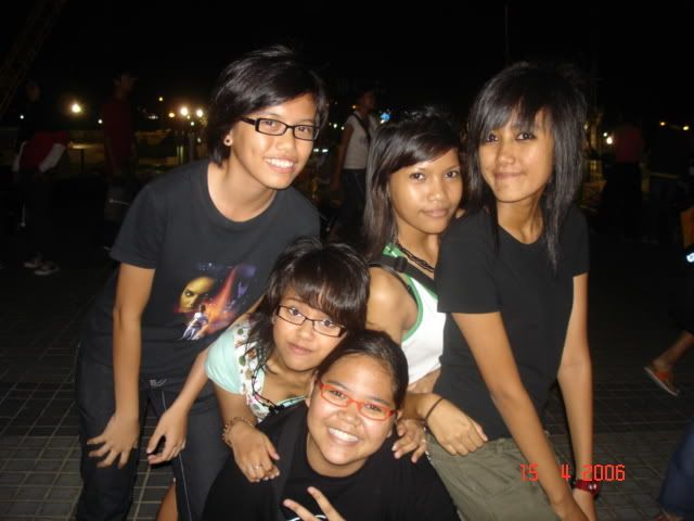 Image hosting by Photobucket