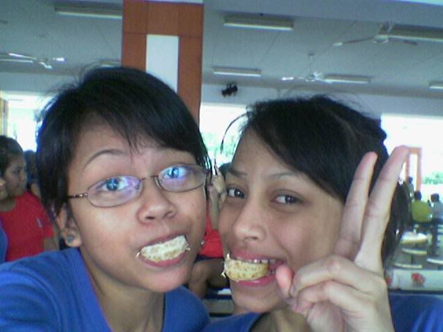 Image hosting by Photobucket