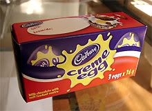 New style (windowless) Creme Egg box.