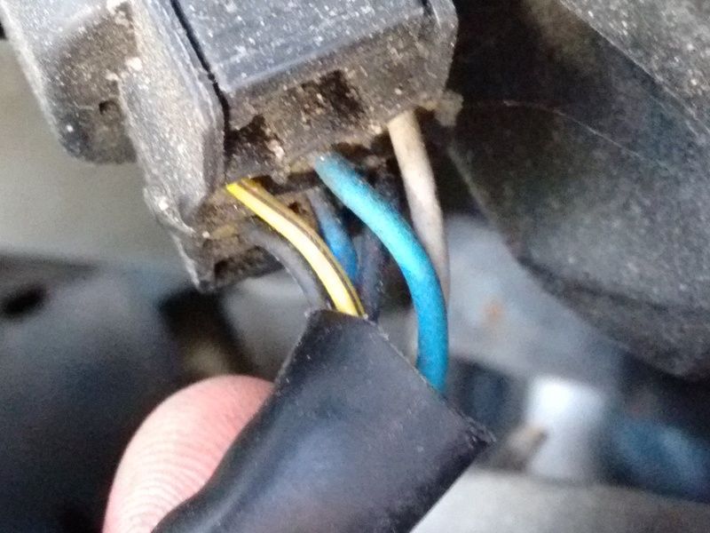 2010 headlight wiring/parking light power? Kia Soul Forums Kia