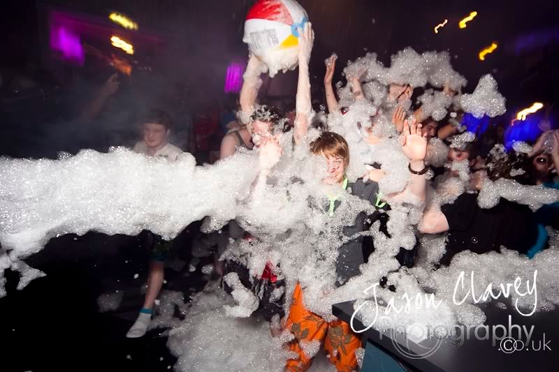 IMAGE: http://i22.photobucket.com/albums/b339/drummerclave/gambit/_MG_0078.jpg