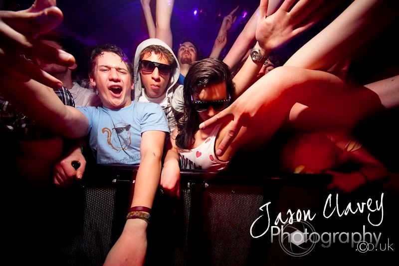 IMAGE: http://i22.photobucket.com/albums/b339/drummerclave/gambit/_MG_0401.jpg