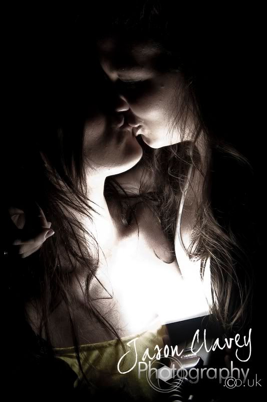 IMAGE: http://i22.photobucket.com/albums/b339/drummerclave/gambit/_MG_5988.jpg