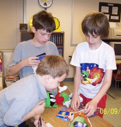 Image hosted by Photobucket.com