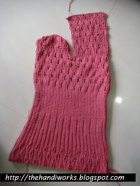 knitting shoulder and neckline