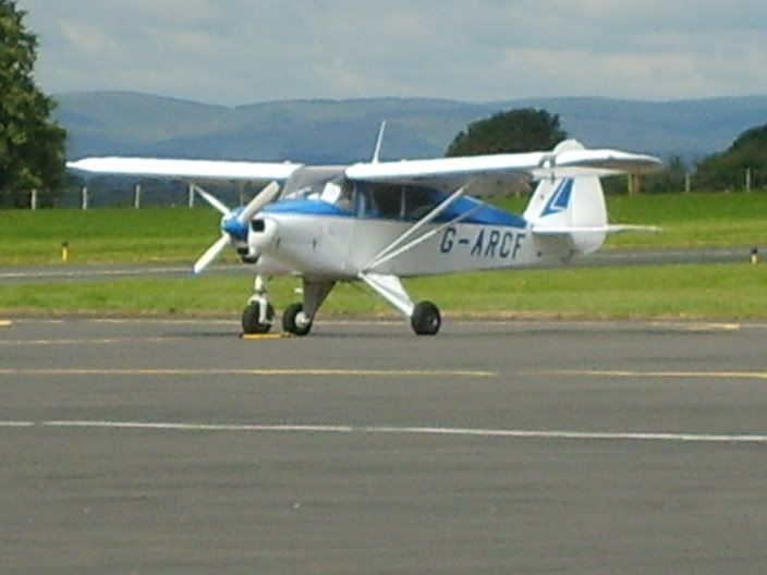 http://i22.photobucket.com/albums/b345/cessna152towser/carli007.jpg