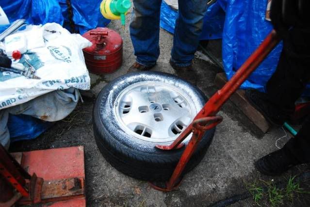TireChange007.jpg