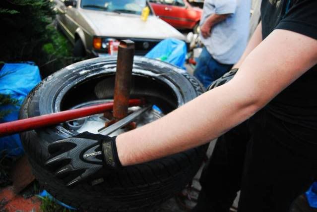 TireChange025.jpg