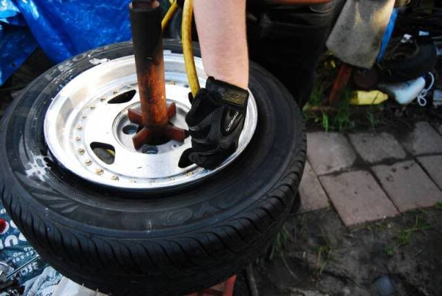 TireChange042.jpg