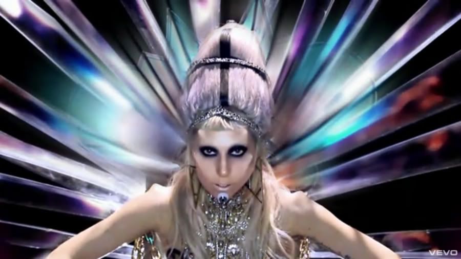 lady gaga born this way video premiere. Lady Gaga - Born This Way